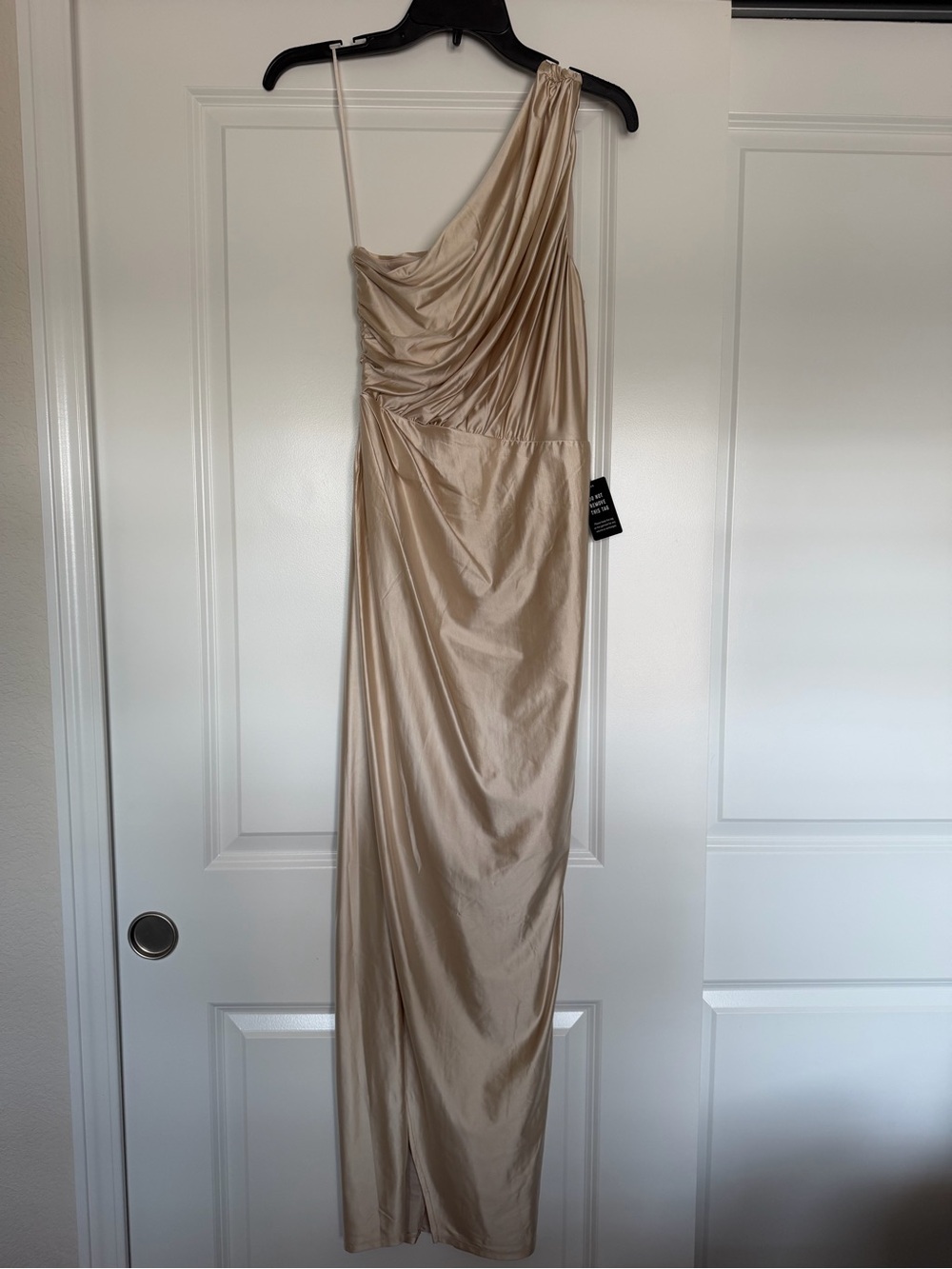 NWT Express One-Shoulder Satin Gown in Champagne Beige